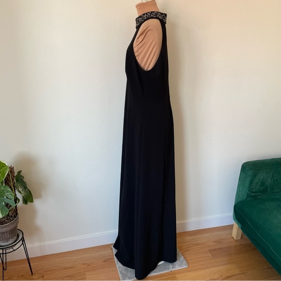 Badgley Mischka Alyssa Embellished Halter Sleeveless Crepe Side Slit Gown Sz 10 - Picture 3 of 11